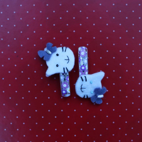 Lilac hello kitty felt hair pins